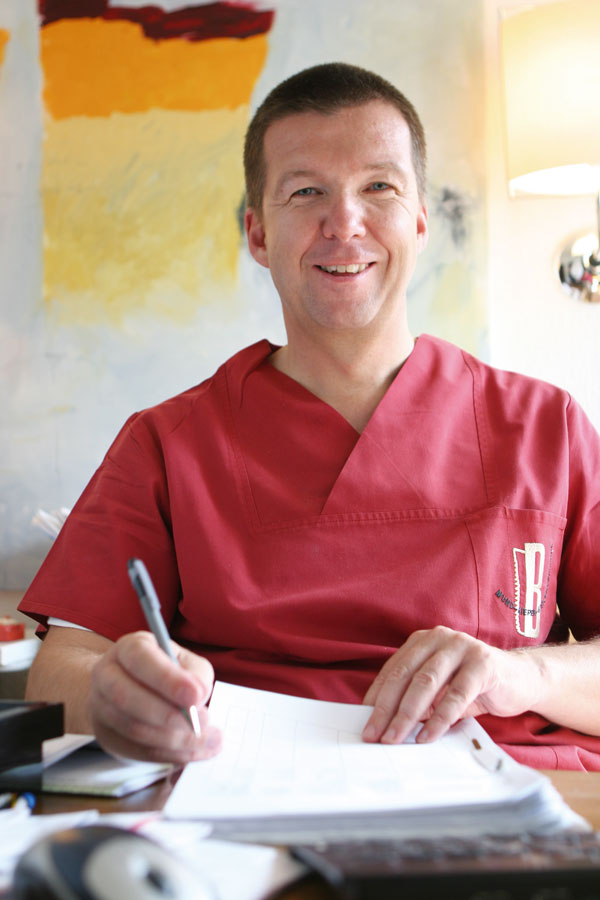 Dr. Torsten Bettin